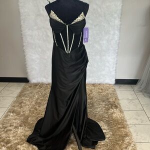 LaDivine CDS423 Black Size 12